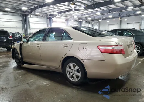 2008 Toyota Camry Ce z USA, uszkodzony, nr VIN 4T4BE46K88R012879